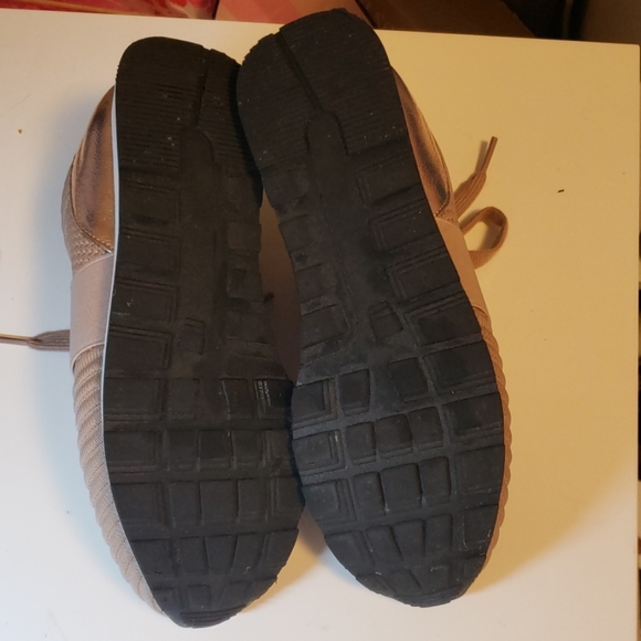 Metallic Knit Sneaker Rose Gold - Picture 5 of 5